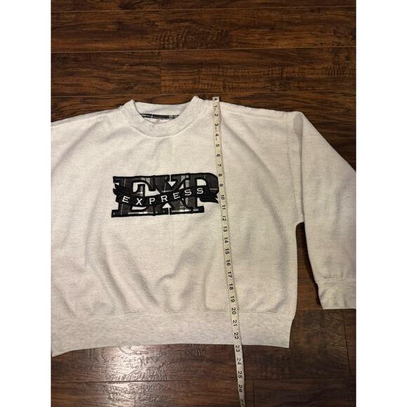 VTG Express Athletique Sweatshirt 90s Crewneck White Black Woman Sz:Medium - Picture 4 of 5